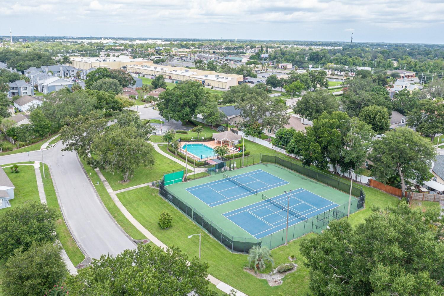 Image 46 of 49 For 7925 Waldorf Court