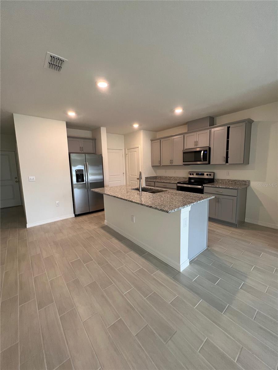 Image 7 of 23 For 1632 Mirabella Circle