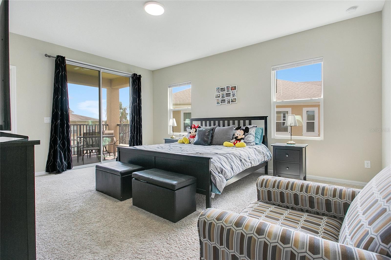 Image 4 of 35 For 13540 Fountainbleau Drive