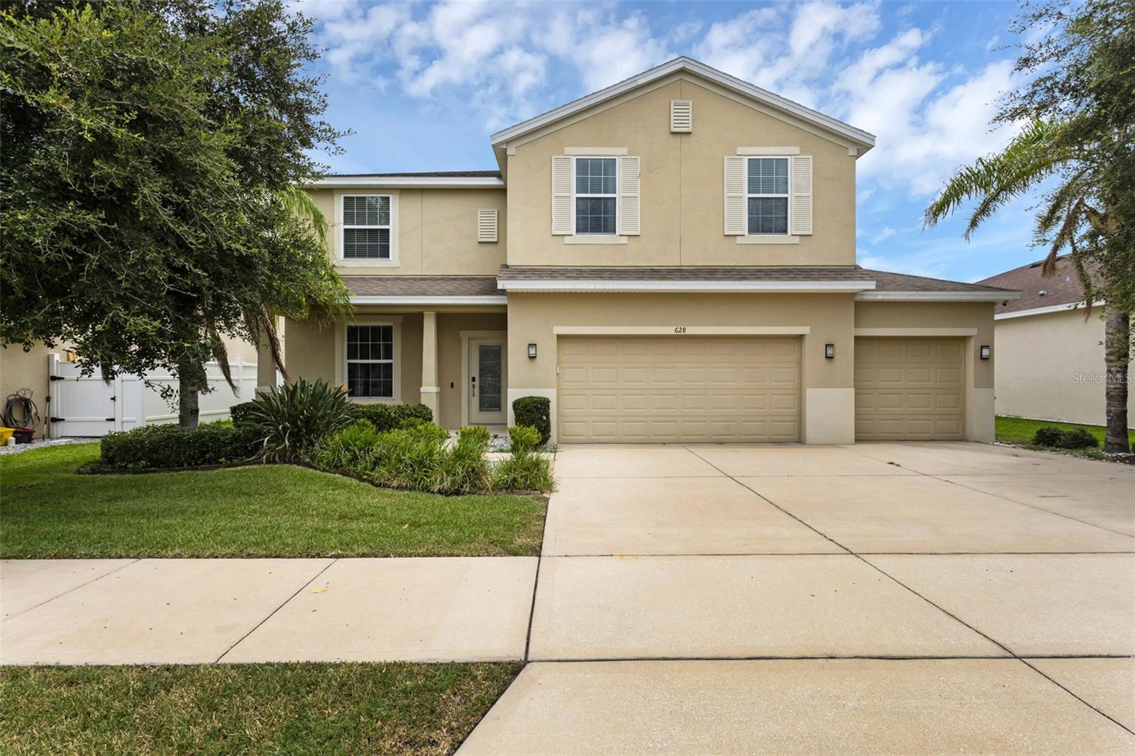 Details for 628 Neptune Drive, GROVELAND, FL 34736