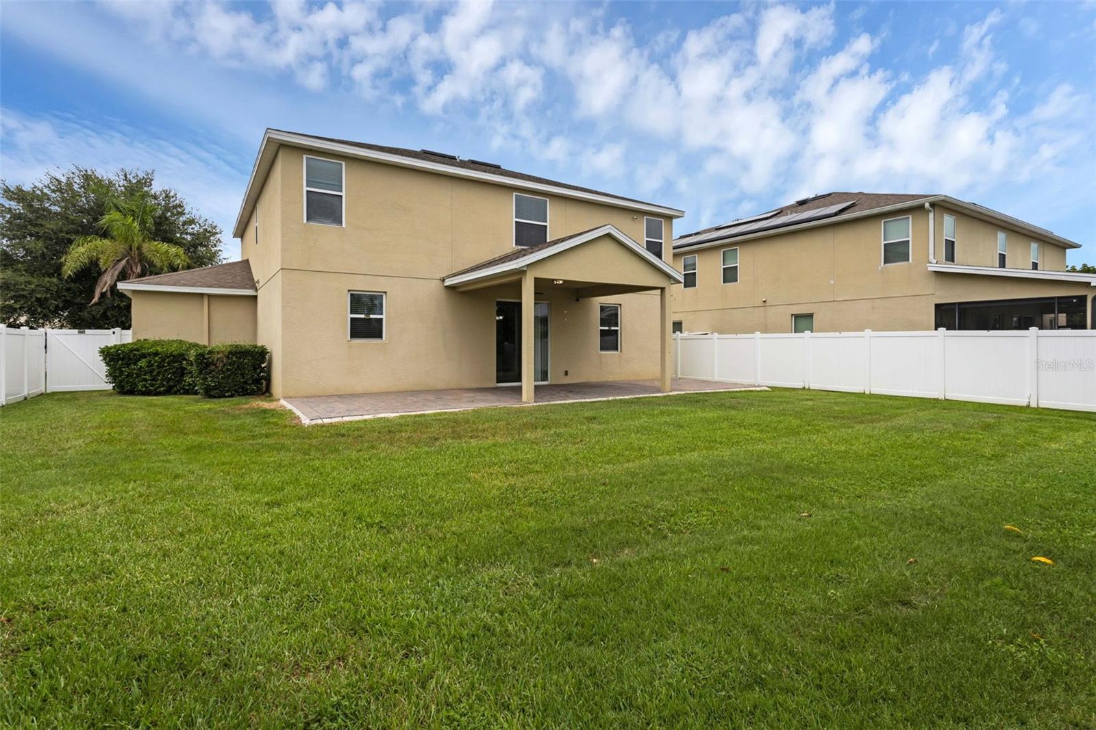 Image 39 of 51 For 628 Neptune Drive