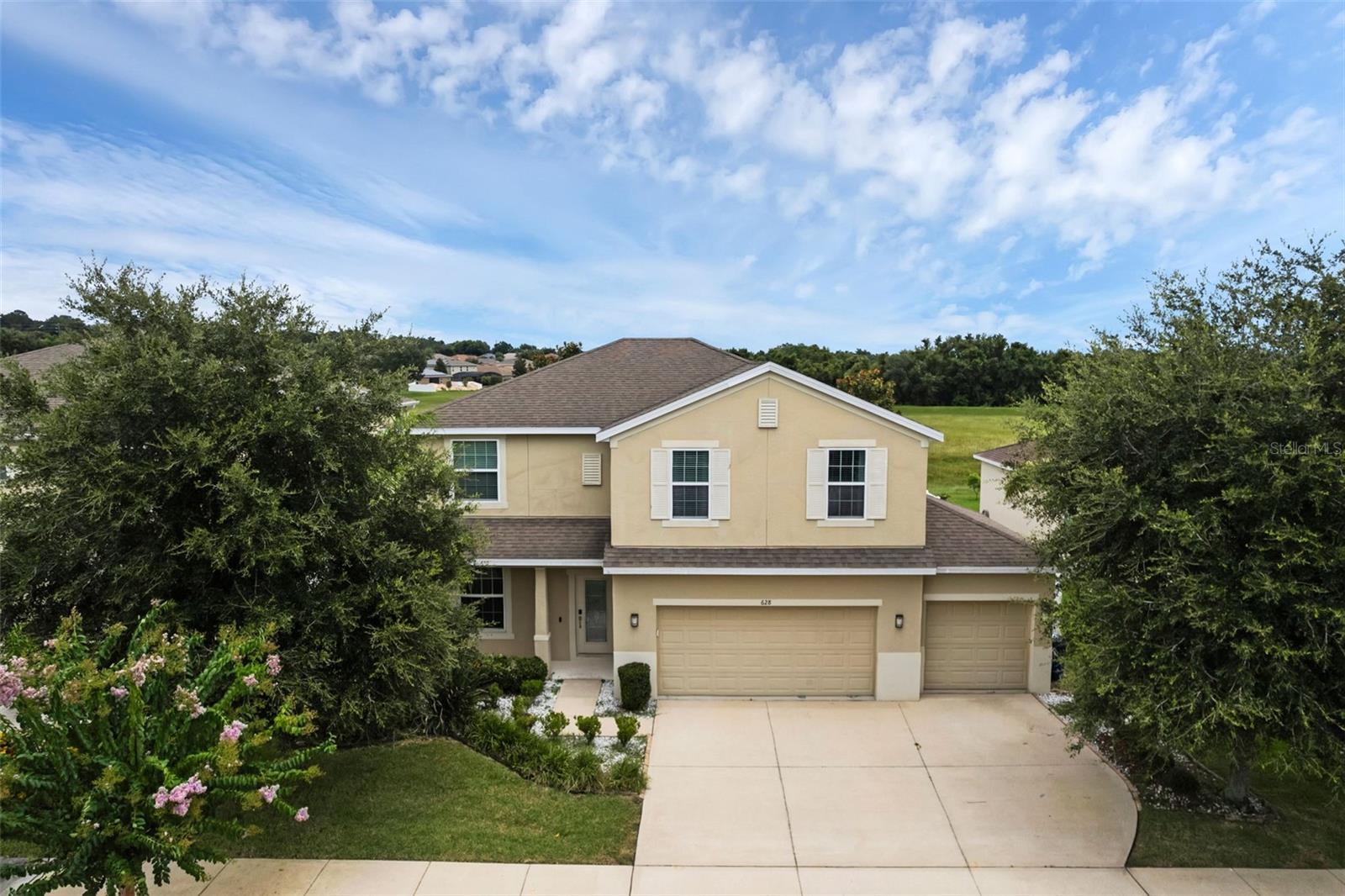 Image 41 of 51 For 628 Neptune Drive