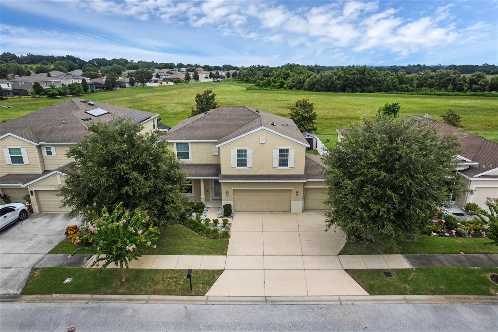 Image 42 of 51 For 628 Neptune Drive
