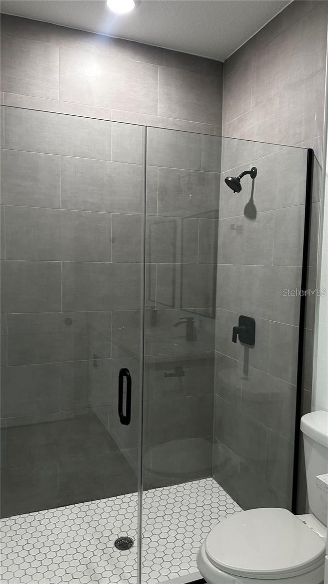 Image 12 of 16 For 7868 Hale Road