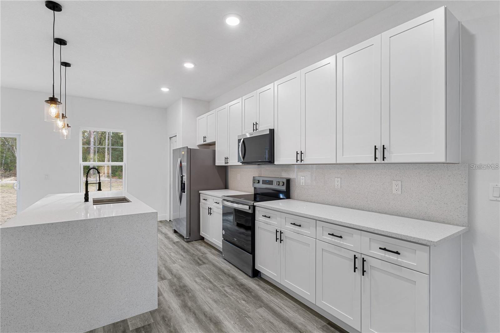 Image 4 of 16 For 7868 Hale Road
