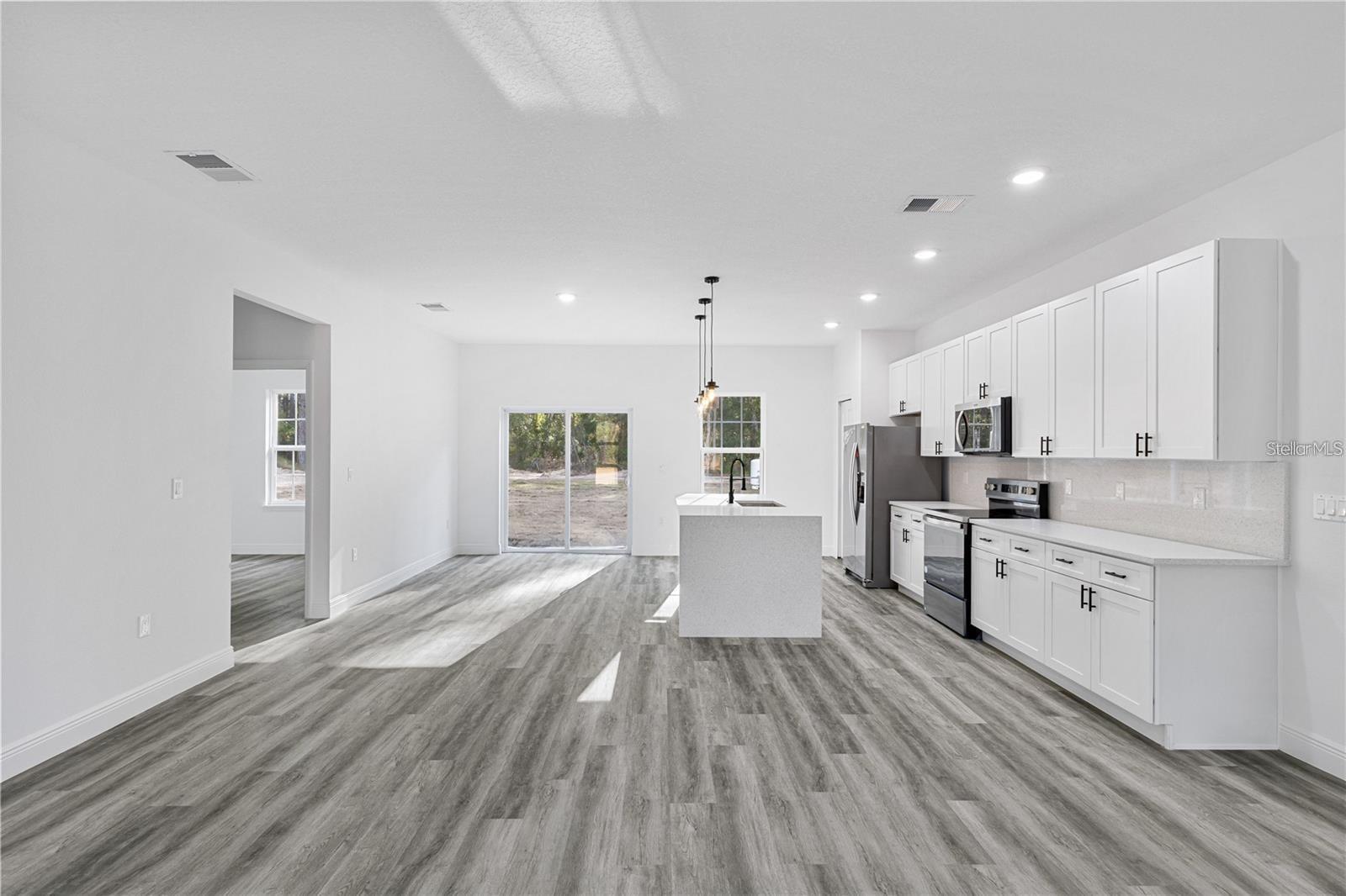 Image 6 of 16 For 7868 Hale Road
