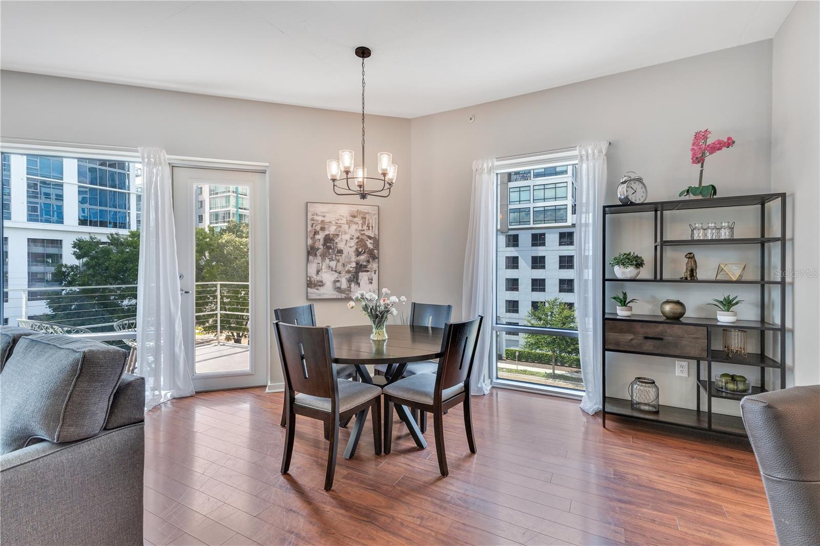 Image 9 of 42 For 525 Jackson Street 509
