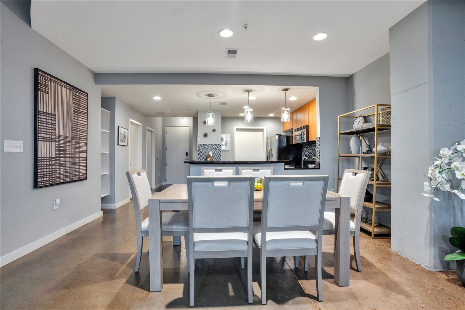 Image 15 of 56 For 525 Jackson Street 505