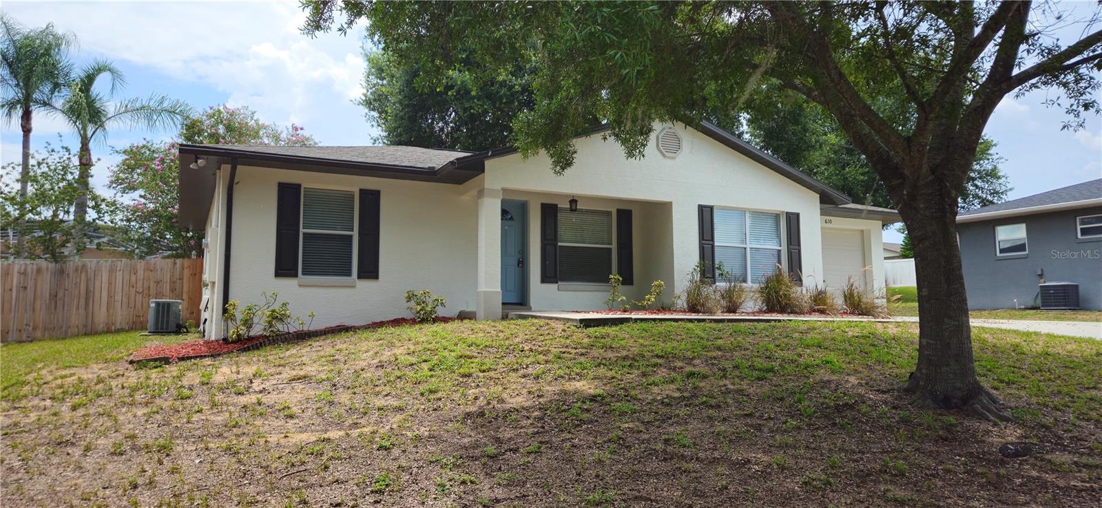 Image 2 of 16 For 610 Windridge Place
