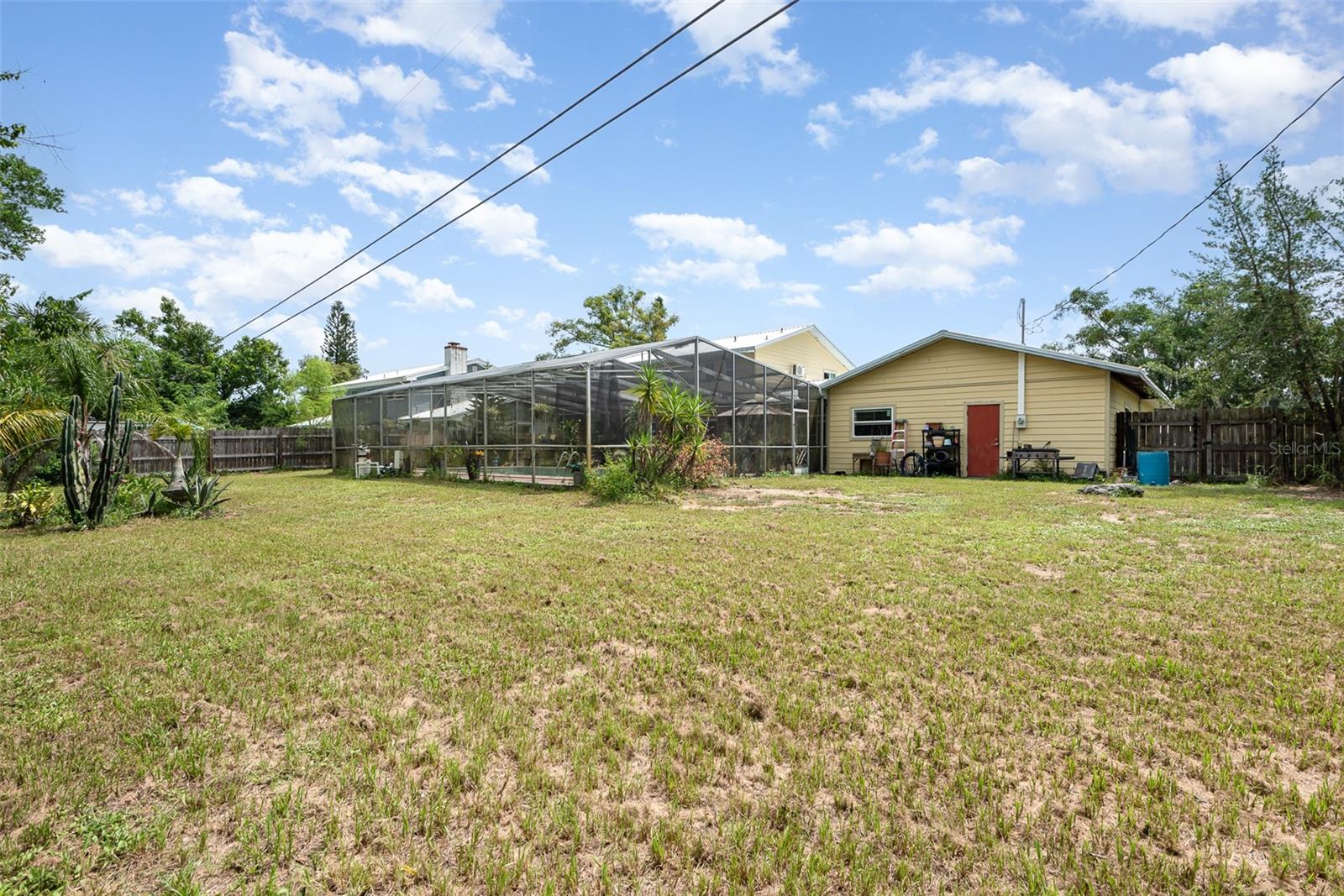 Image 26 of 27 For 1844 Hamlin Court