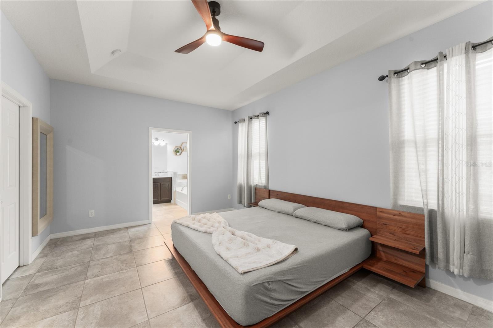 Image 17 of 41 For 8175 Corkfield Avenue