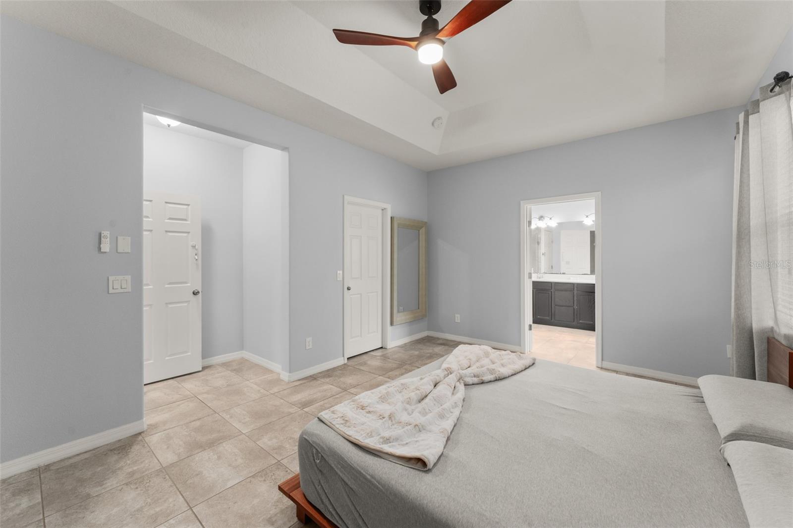 Image 18 of 41 For 8175 Corkfield Avenue