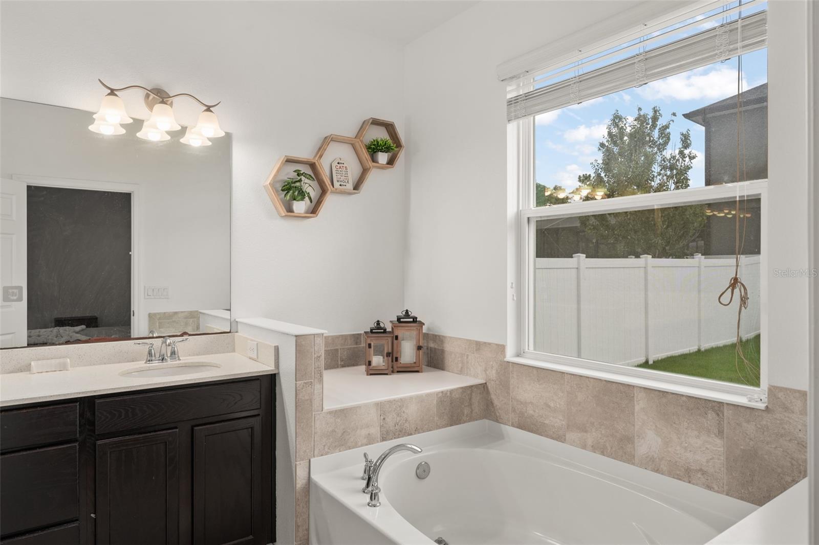 Image 19 of 41 For 8175 Corkfield Avenue