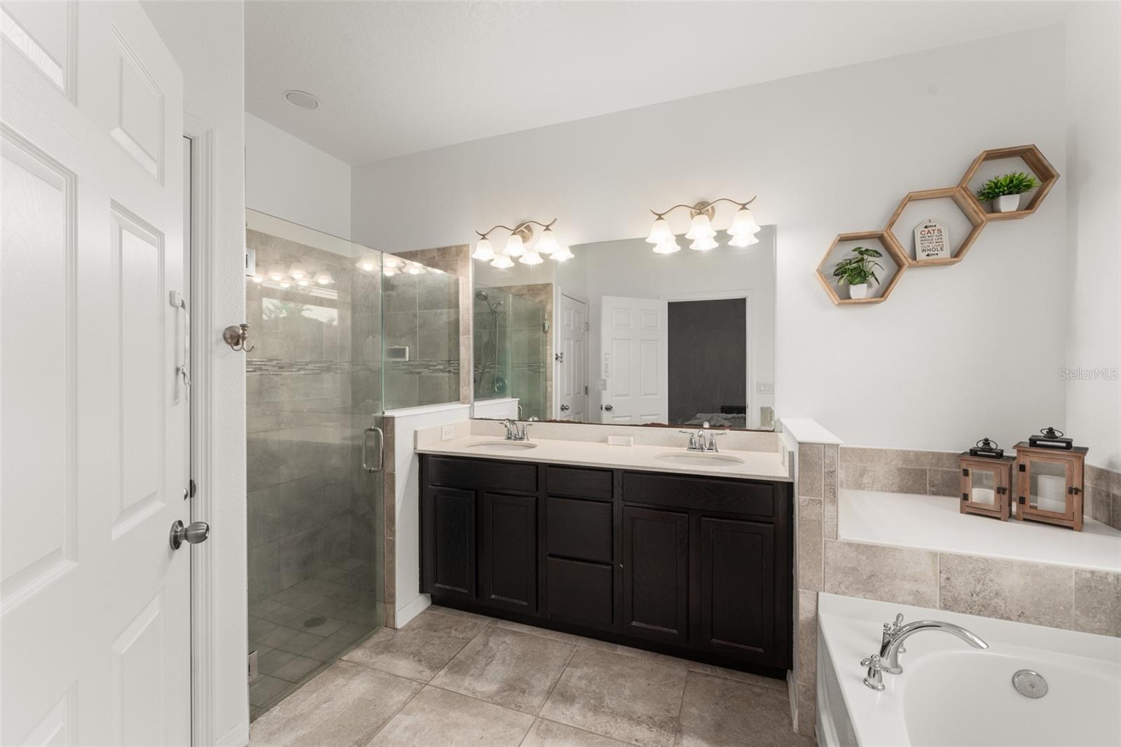 Image 20 of 41 For 8175 Corkfield Avenue