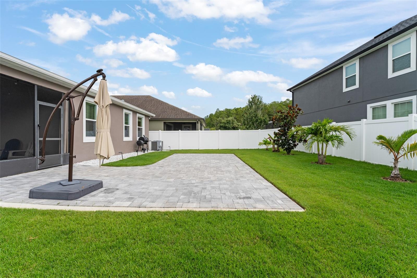 Image 33 of 41 For 8175 Corkfield Avenue