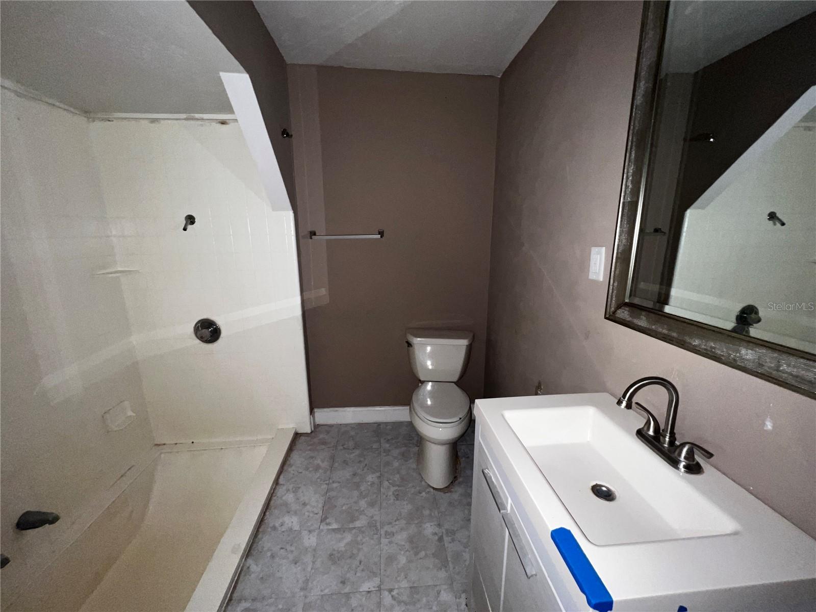 Image 12 of 12 For 495 Fern Avenue