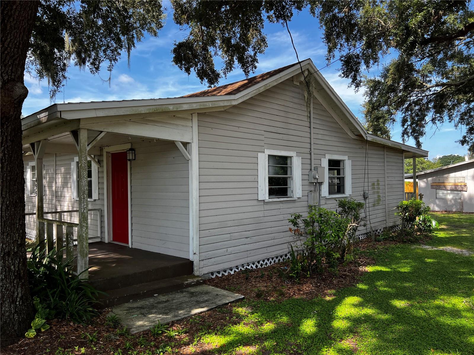 Image 2 of 12 For 495 Fern Avenue