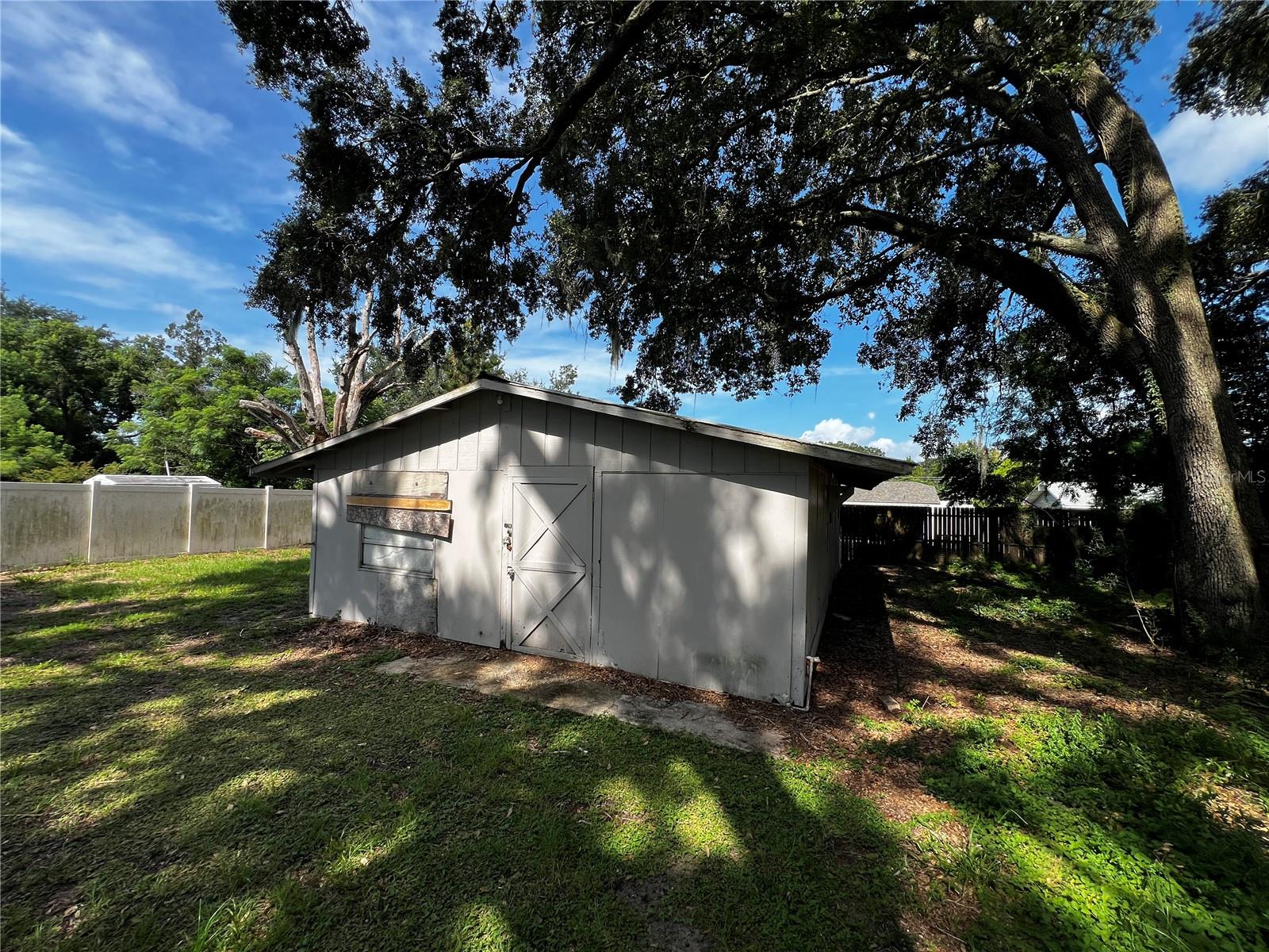 Image 3 of 12 For 495 Fern Avenue