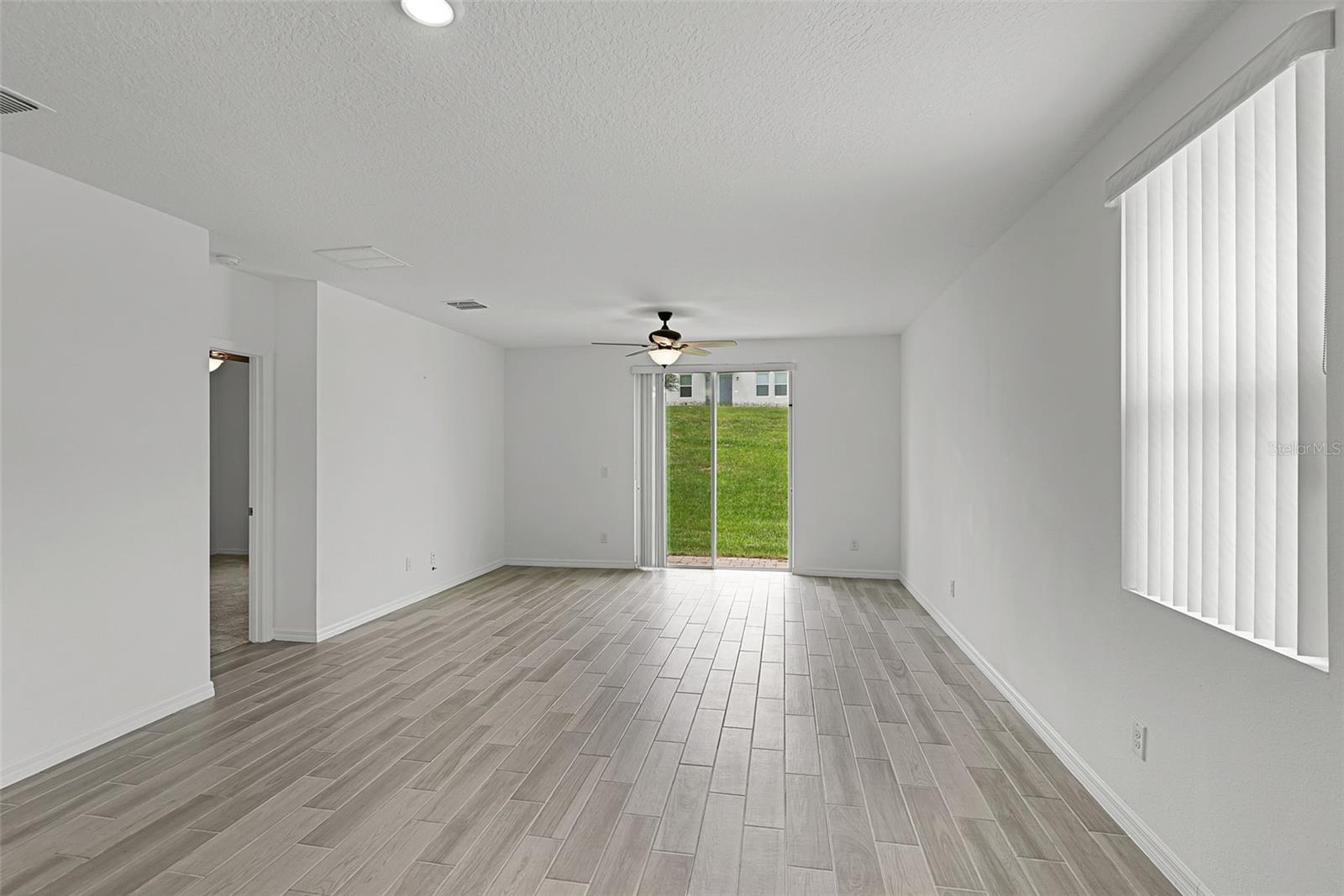 Image 7 of 20 For 29360 Caspian Street