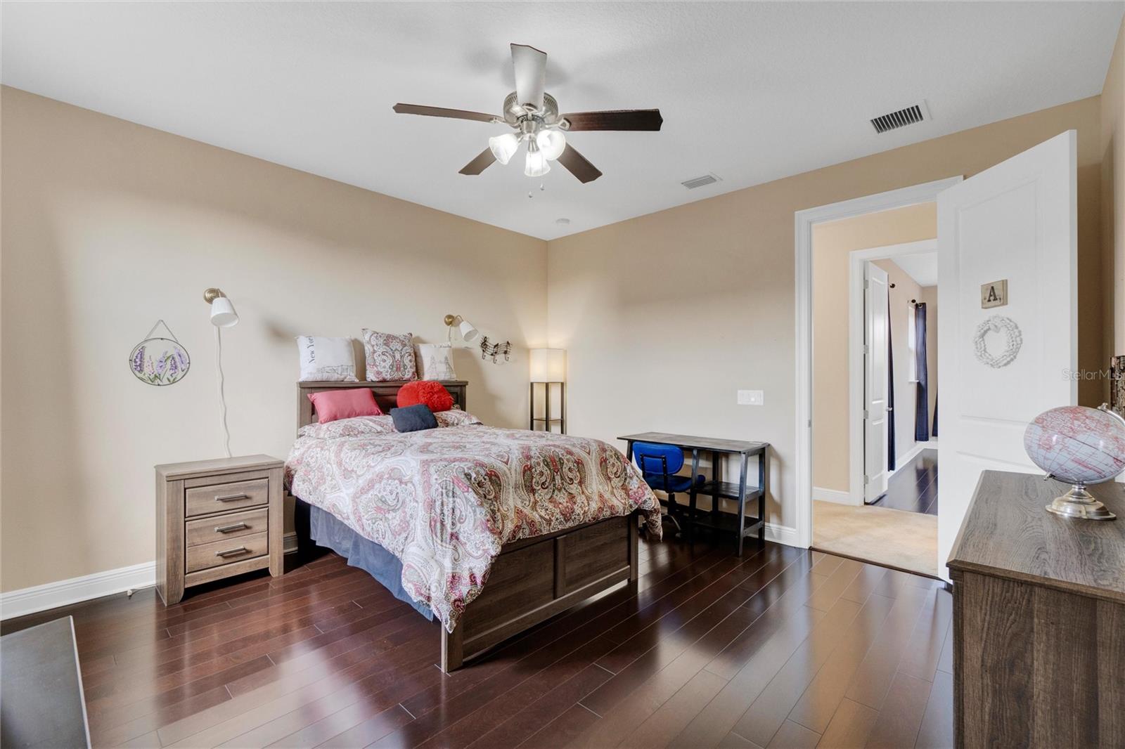 Image 31 of 61 For 15716 Panther Lake Drive