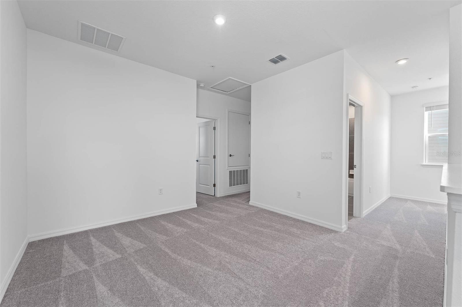 Image 19 of 36 For 5634 Stockade Boulevard