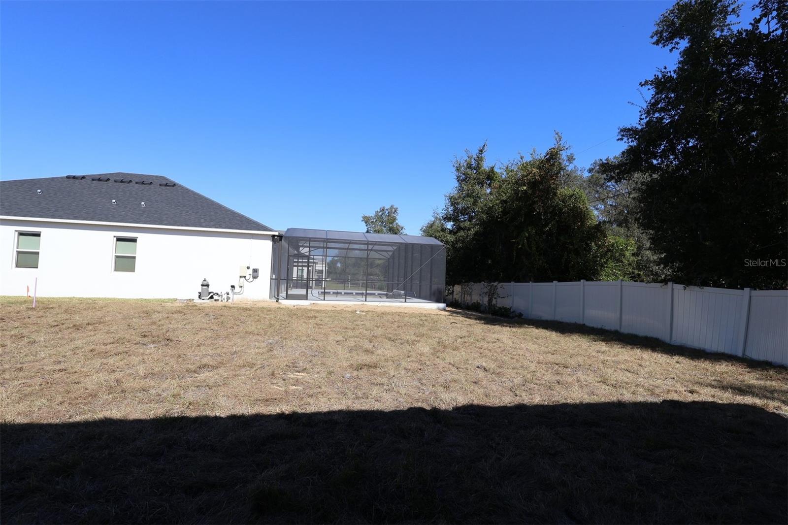 Image 35 of 42 For 699 Pointe Emerson Boulevard