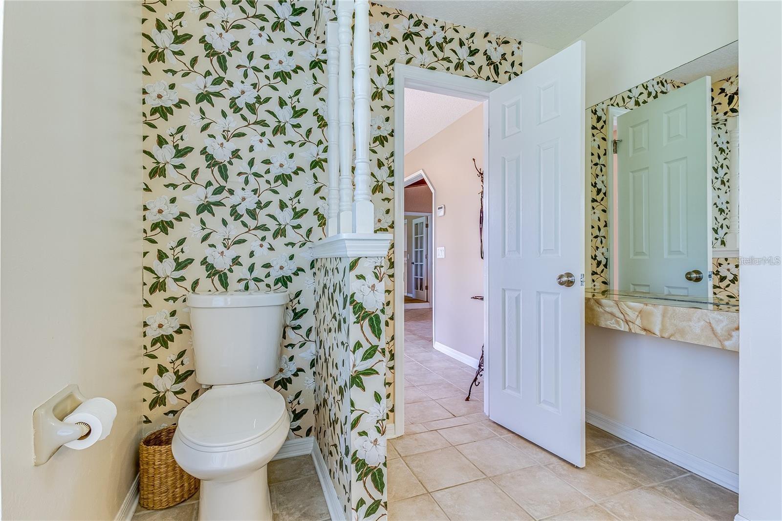Image 19 of 48 For 4471 Windsmere Boulevard