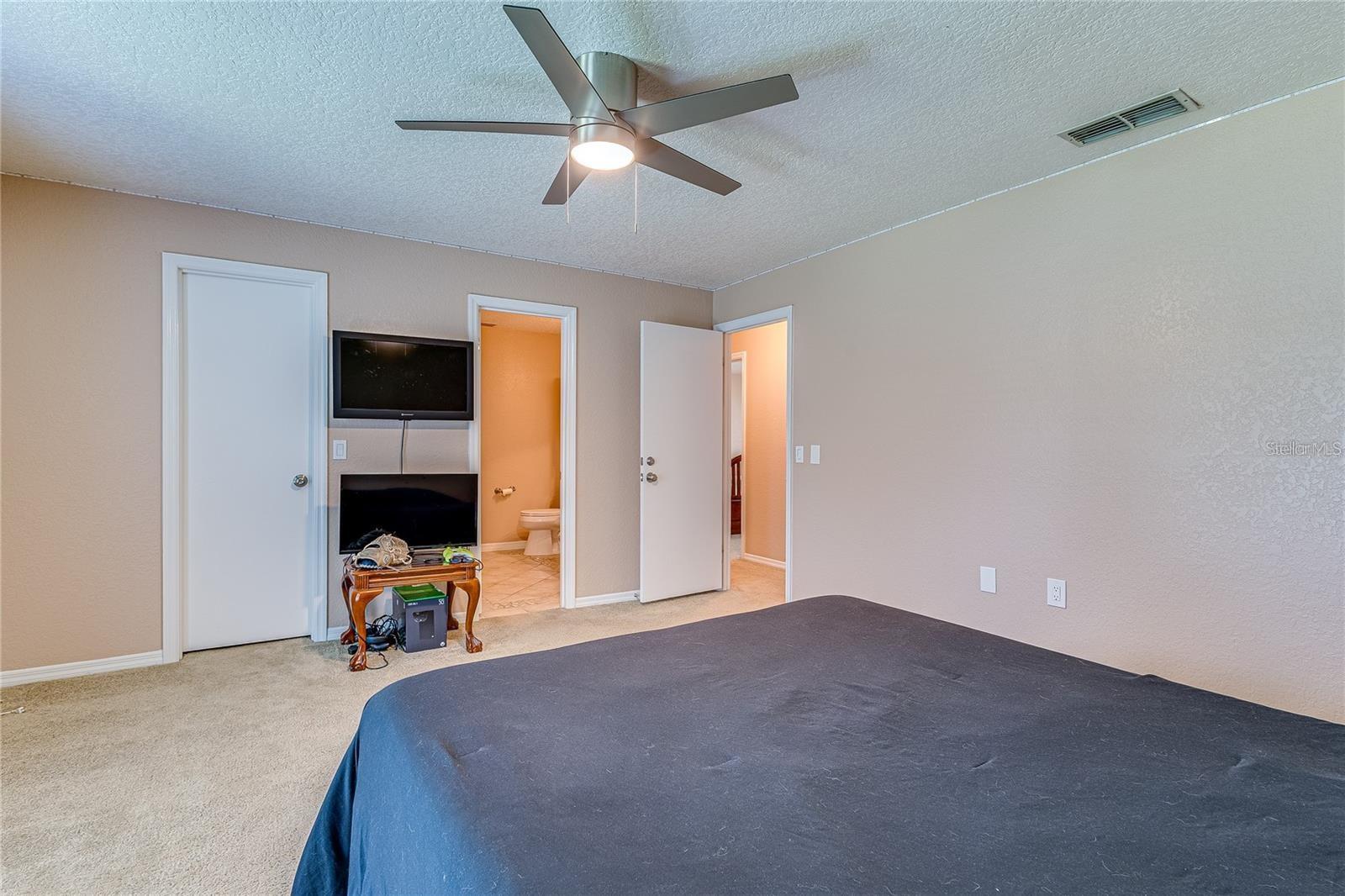 Image 27 of 48 For 4471 Windsmere Boulevard