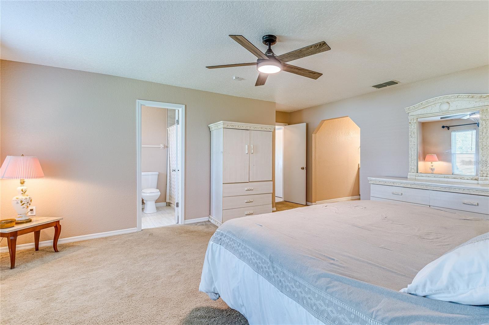 Image 34 of 48 For 4471 Windsmere Boulevard