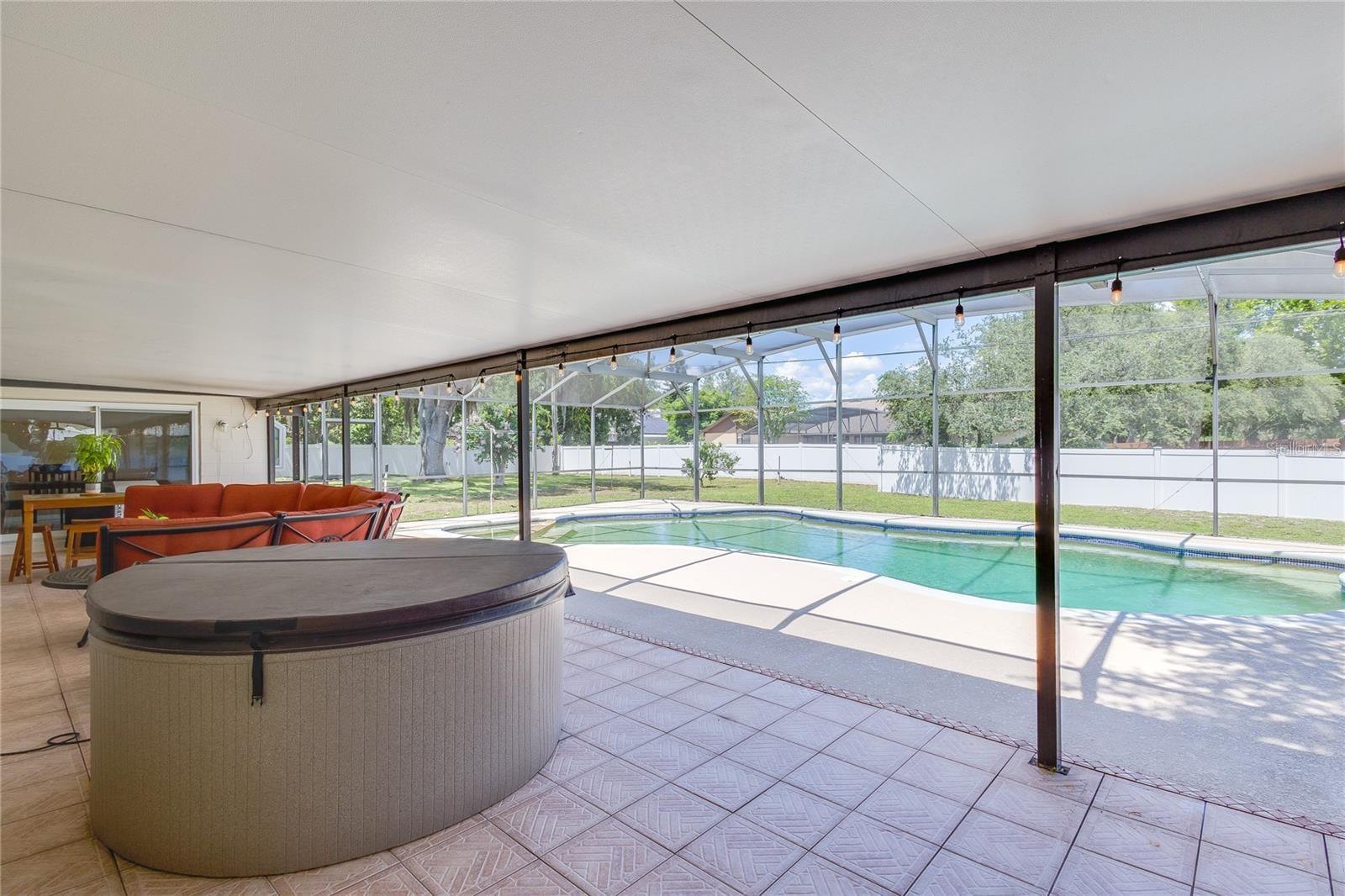 Image 38 of 48 For 4471 Windsmere Boulevard