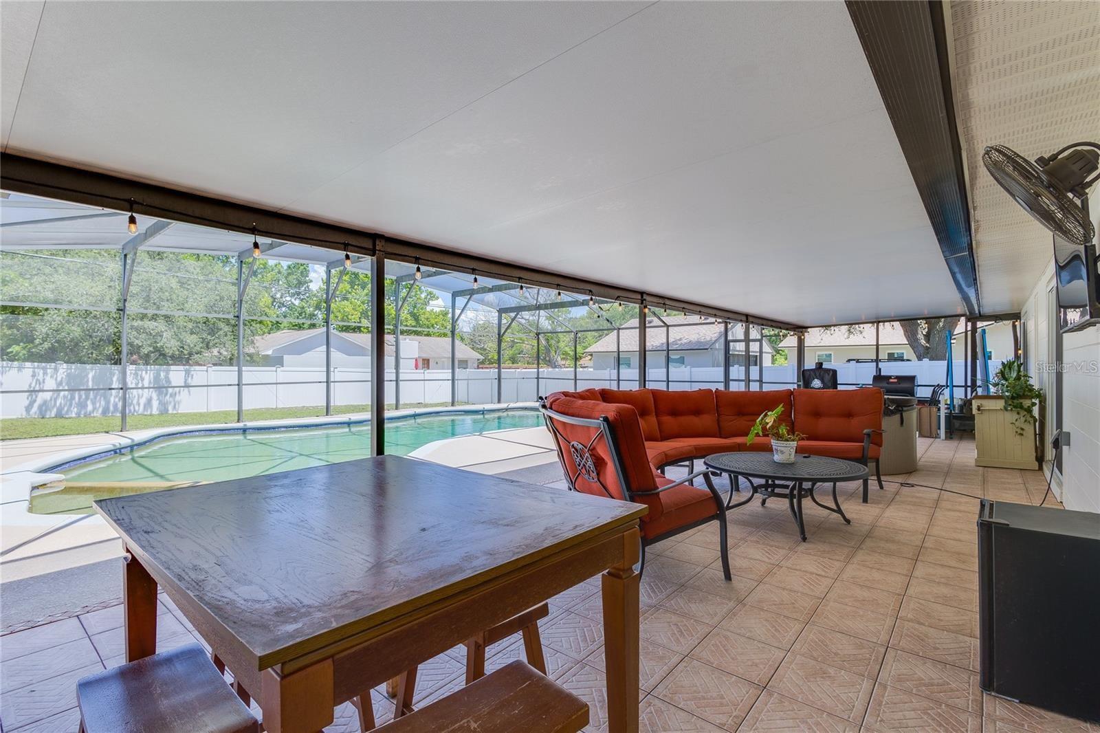 Image 39 of 48 For 4471 Windsmere Boulevard