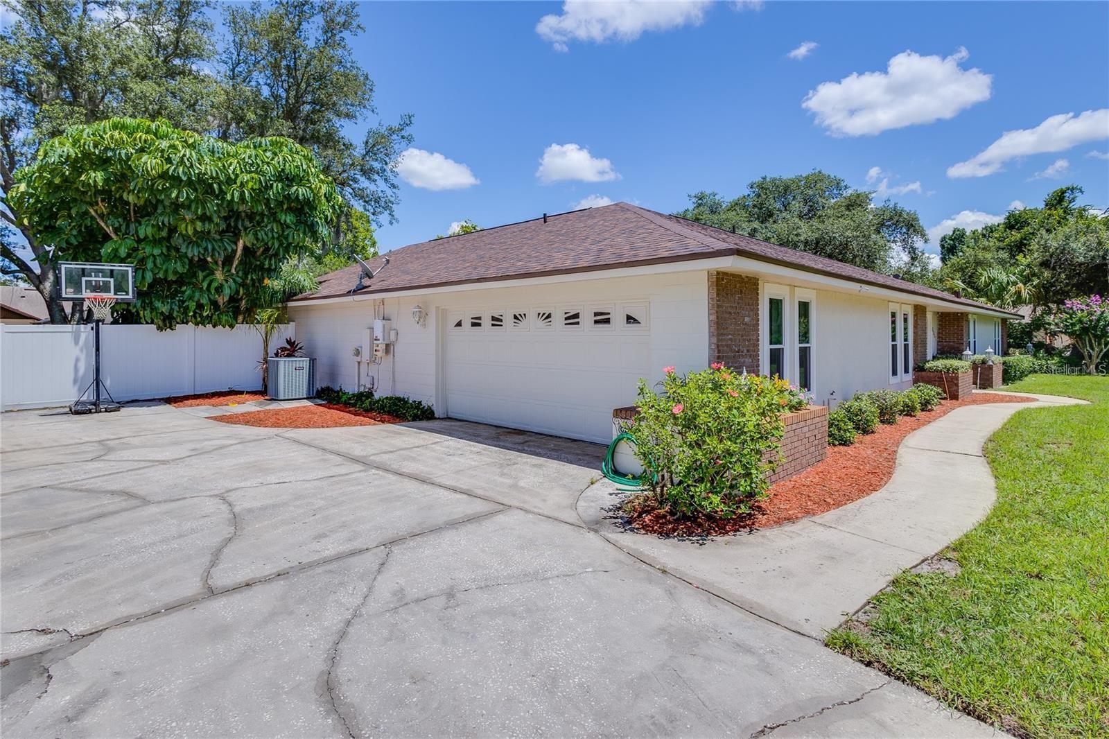 Image 4 of 48 For 4471 Windsmere Boulevard