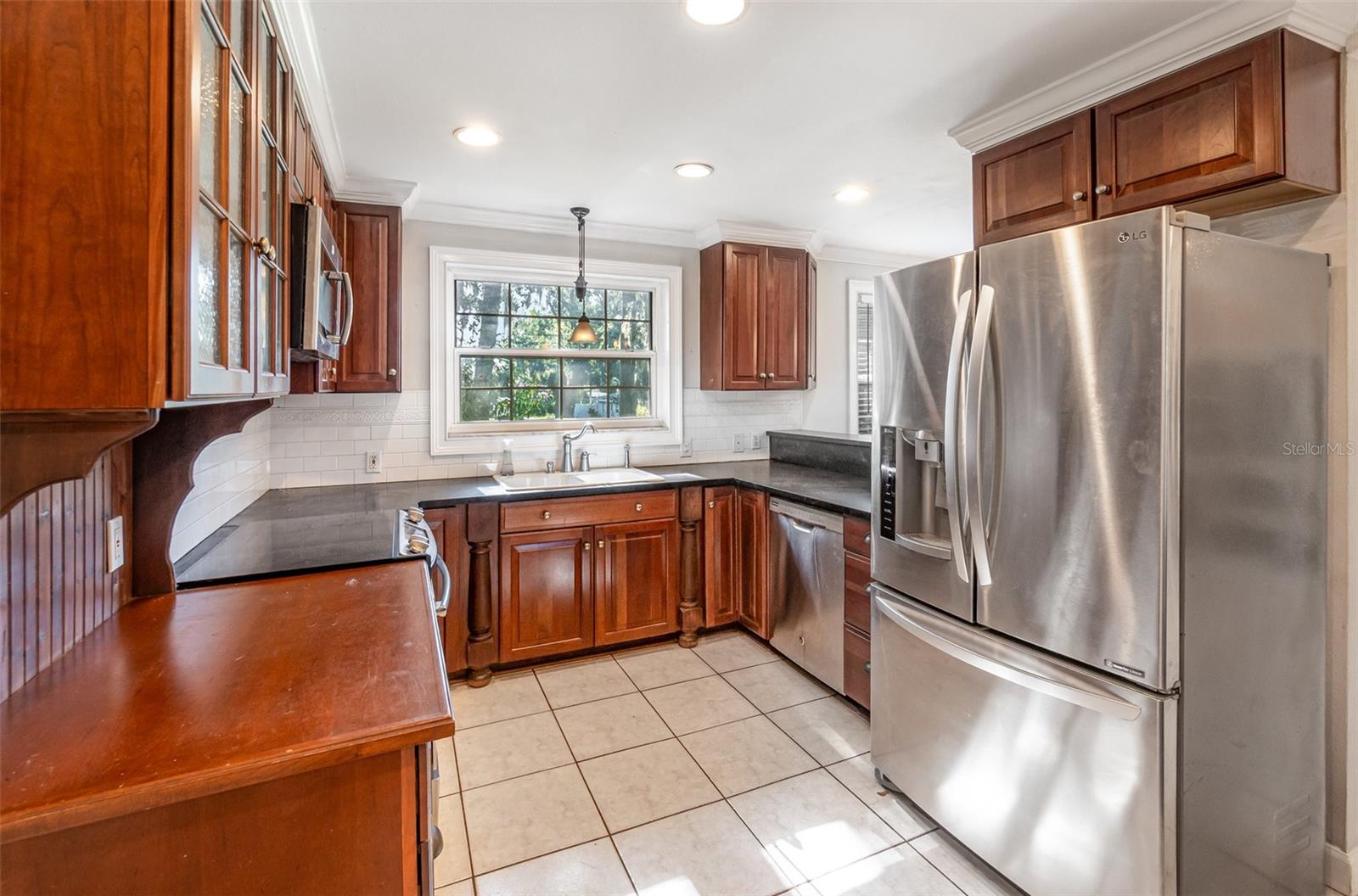 Image 12 of 36 For 1840 12th Street