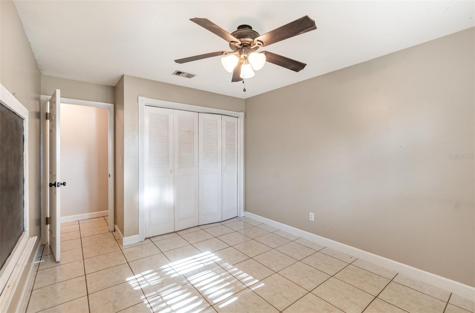 Image 19 of 36 For 1840 12th Street