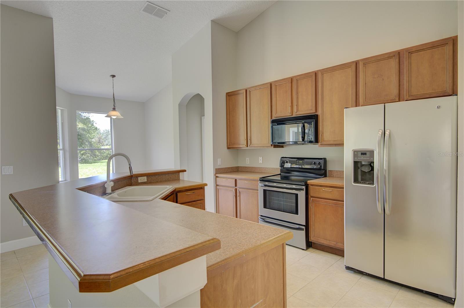 Image 15 of 41 For 754 Grey Heron Place