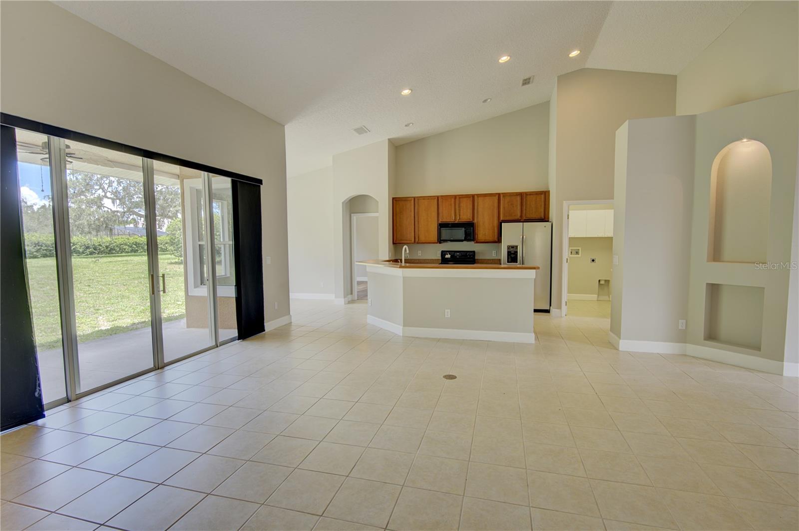 Image 18 of 41 For 754 Grey Heron Place