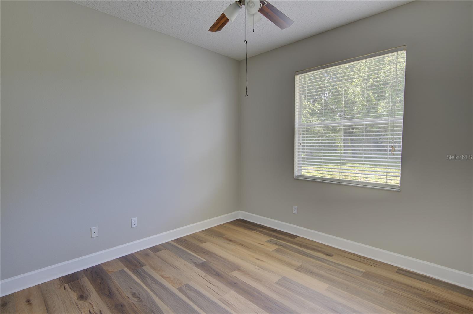 Image 21 of 41 For 754 Grey Heron Place