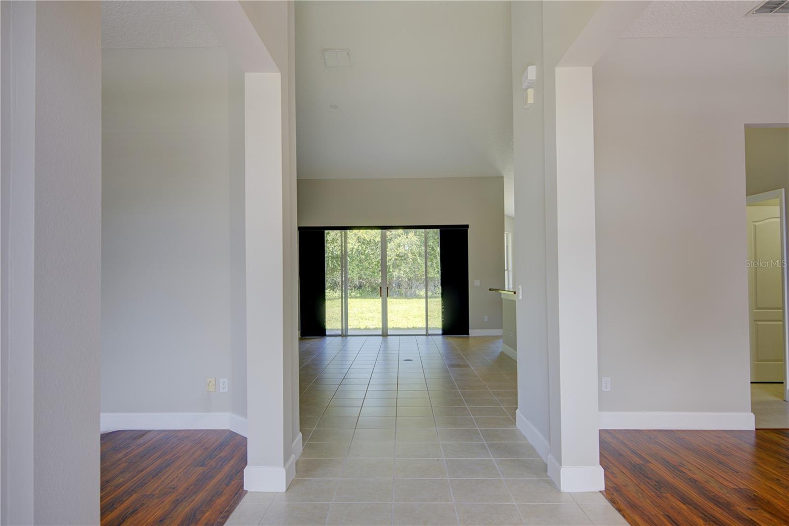 Image 4 of 41 For 754 Grey Heron Place