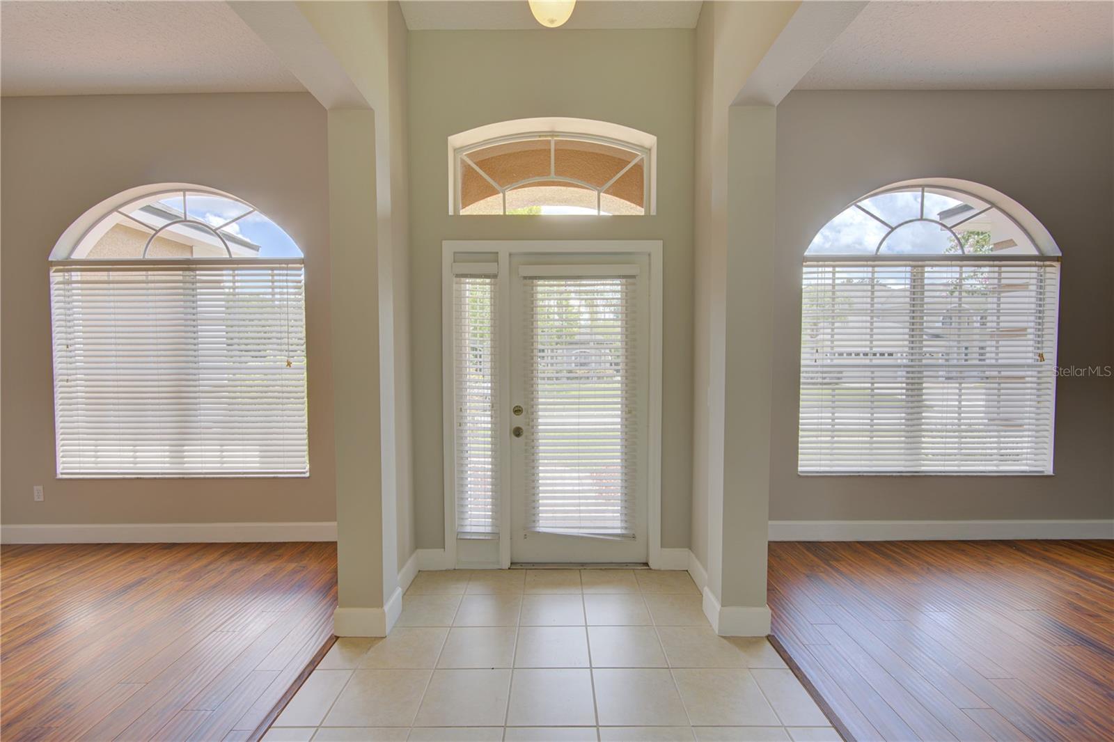 Image 8 of 41 For 754 Grey Heron Place