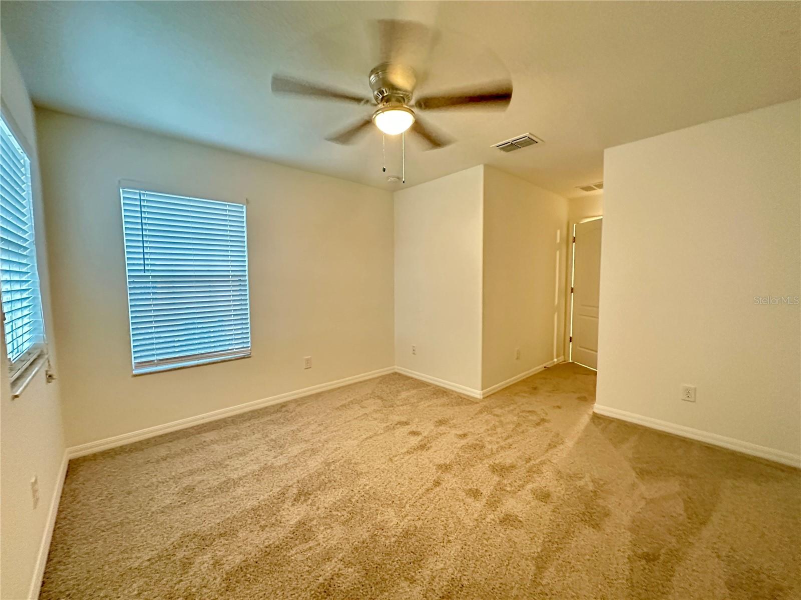 Image 21 of 27 For 3186 Rodrick Circle