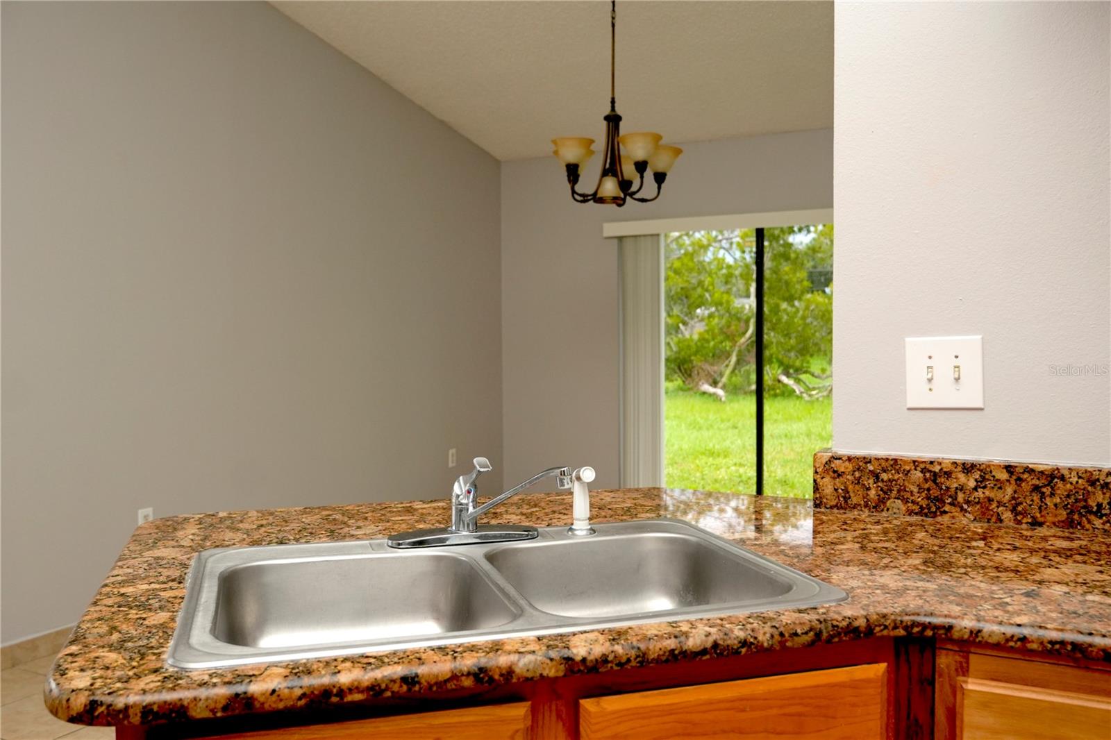 Image 14 of 23 For 3555 Pineridge Circle