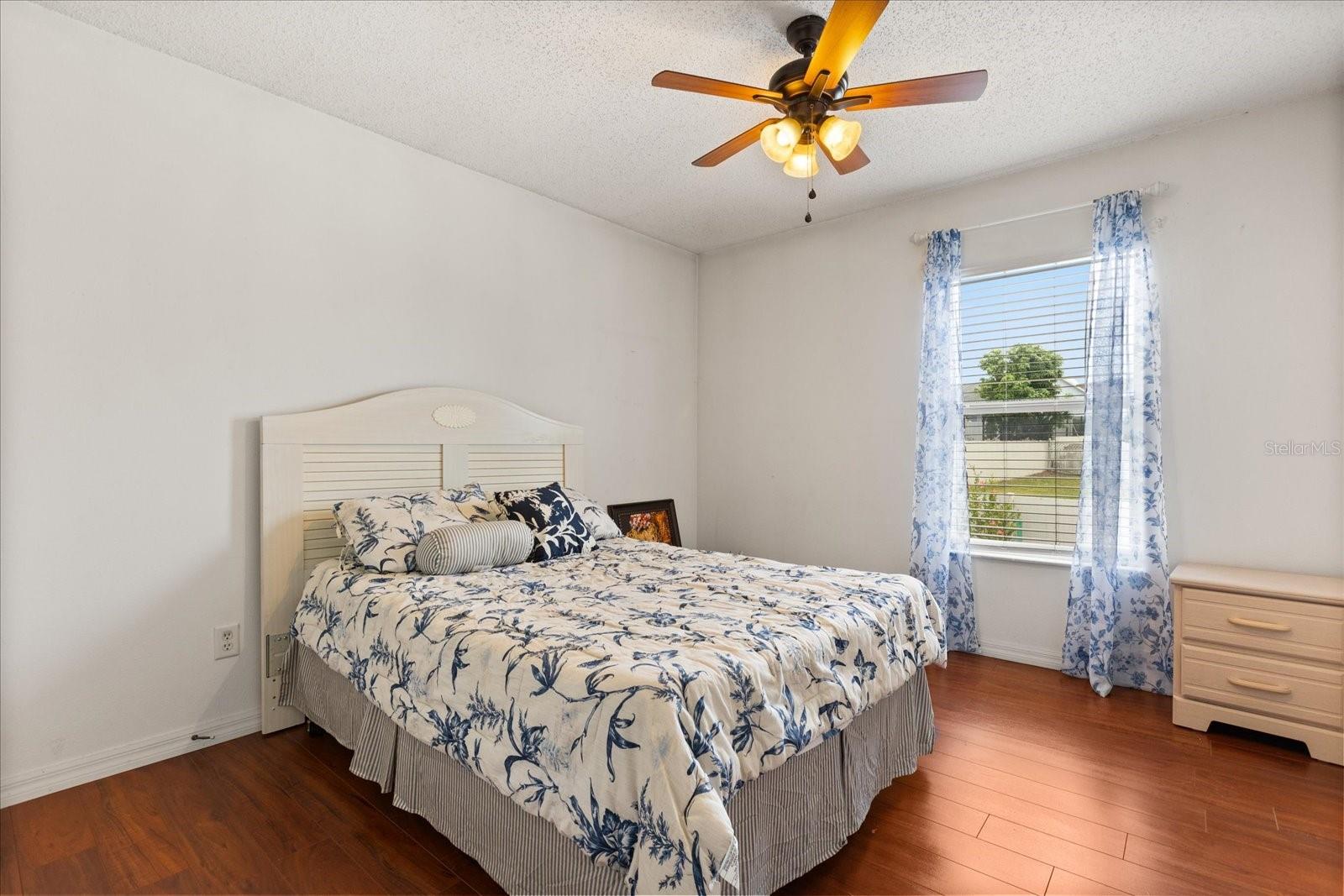 Image 17 of 24 For 7407 Country Run Parkway