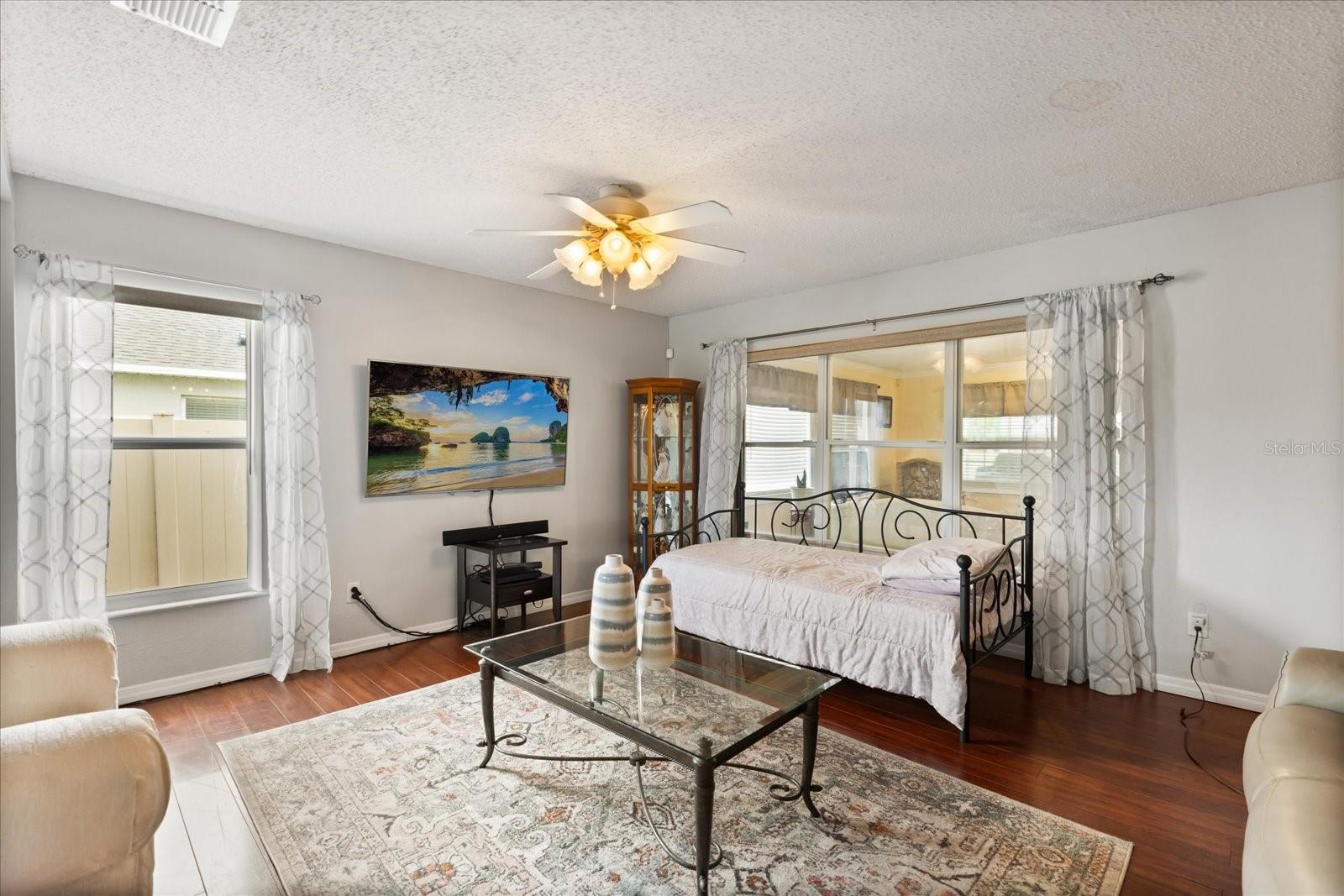 Image 9 of 24 For 7407 Country Run Parkway