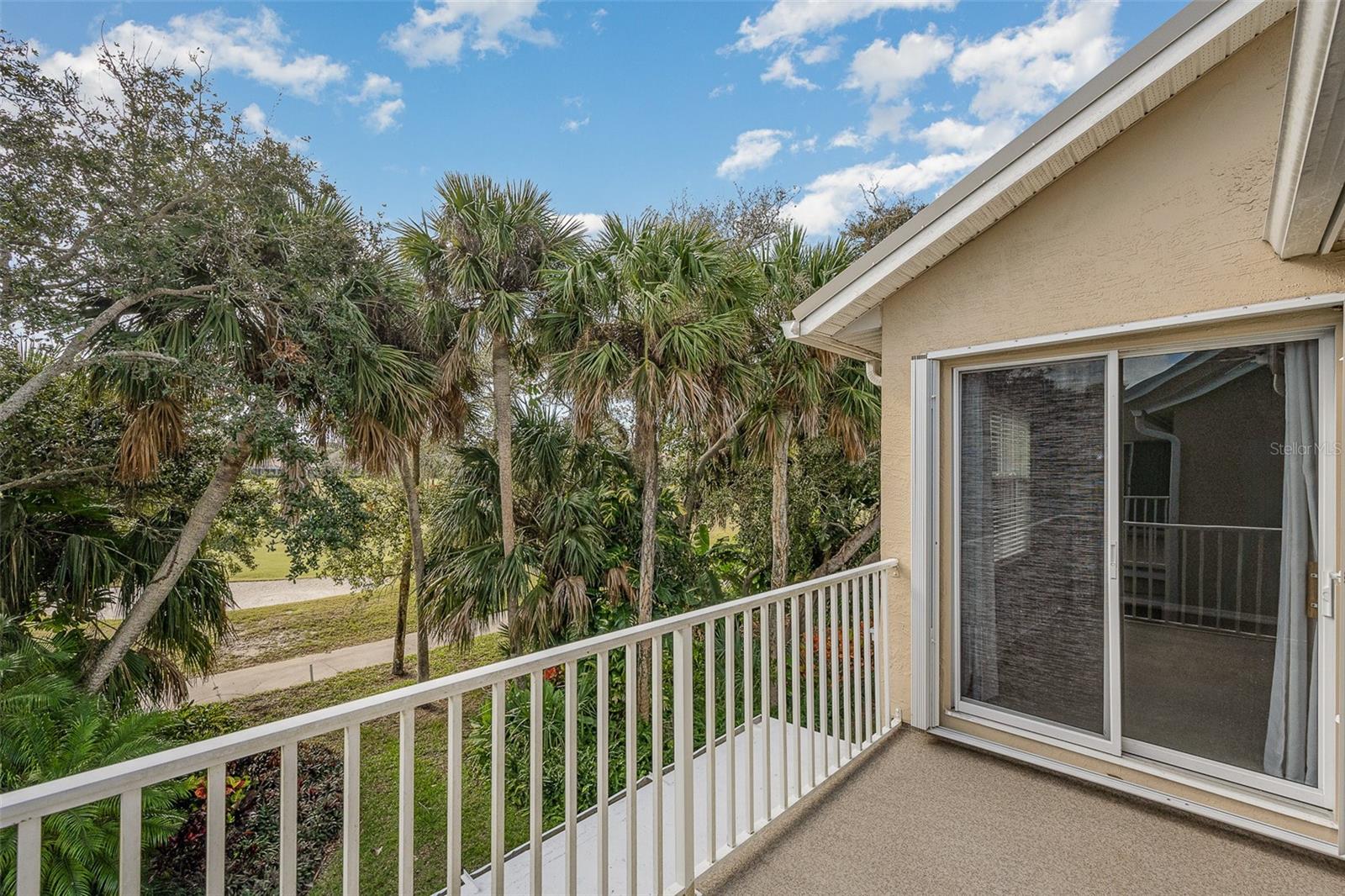 Image 18 of 23 For 135 Aquarina Boulevard