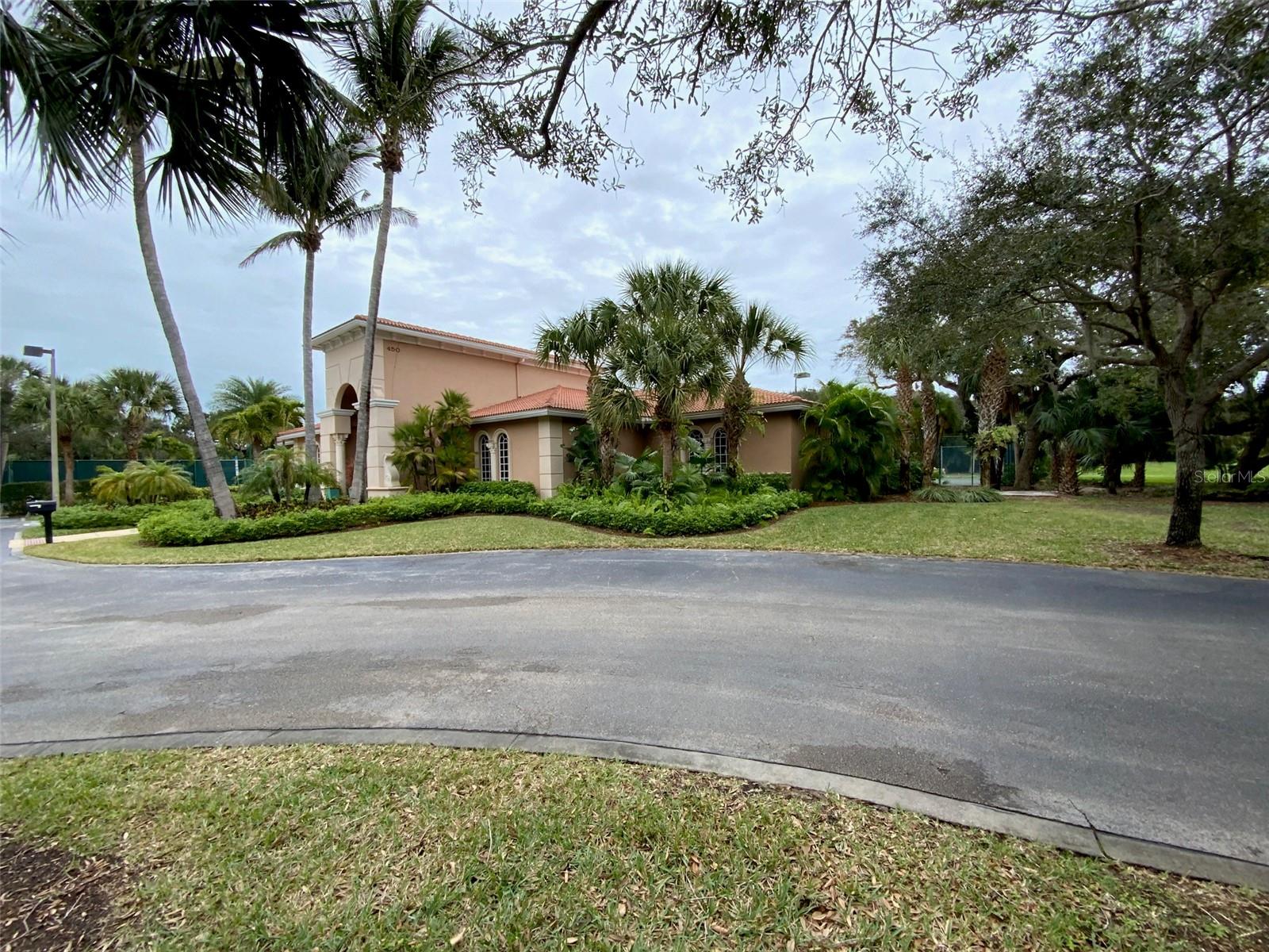 Image 47 of 55 For 135 Aquarina Boulevard