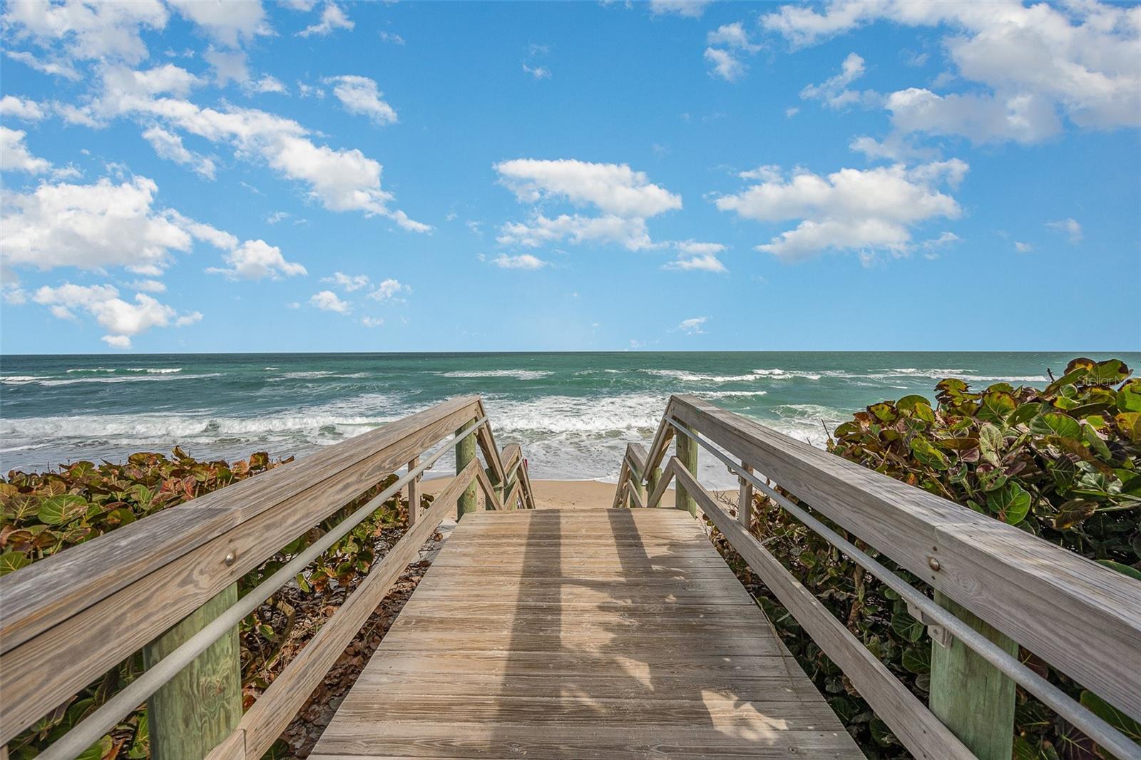 Image 54 of 55 For 135 Aquarina Boulevard