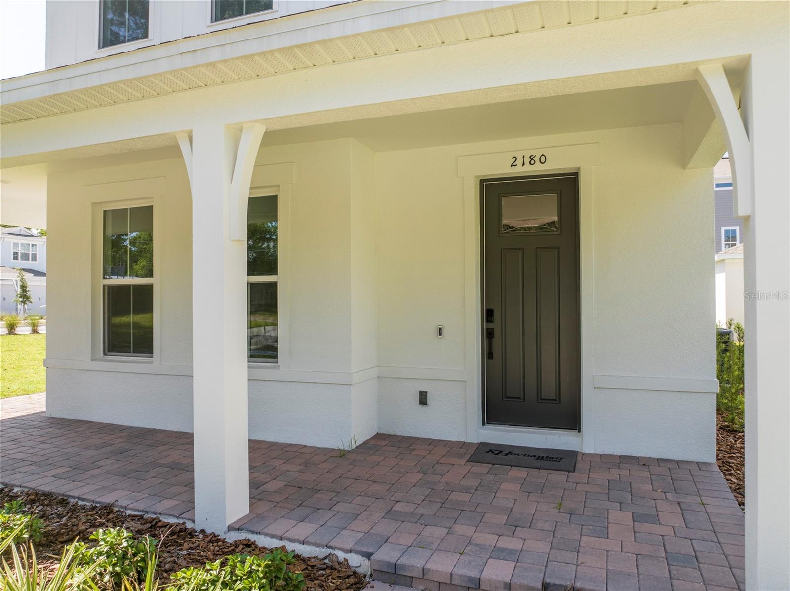 Image 14 of 100 For 2180 Forest Circle