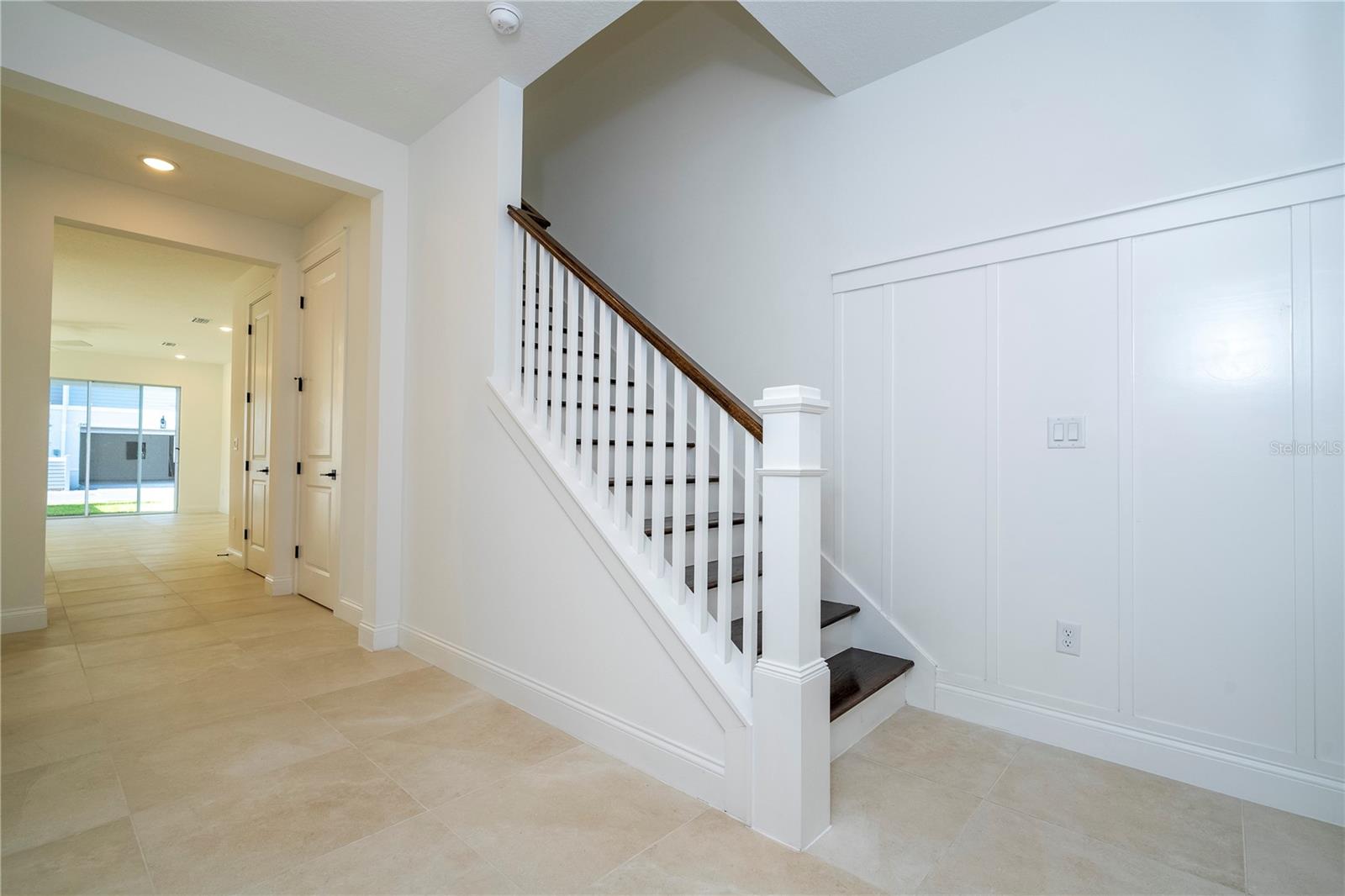 Image 19 of 100 For 2180 Forest Circle