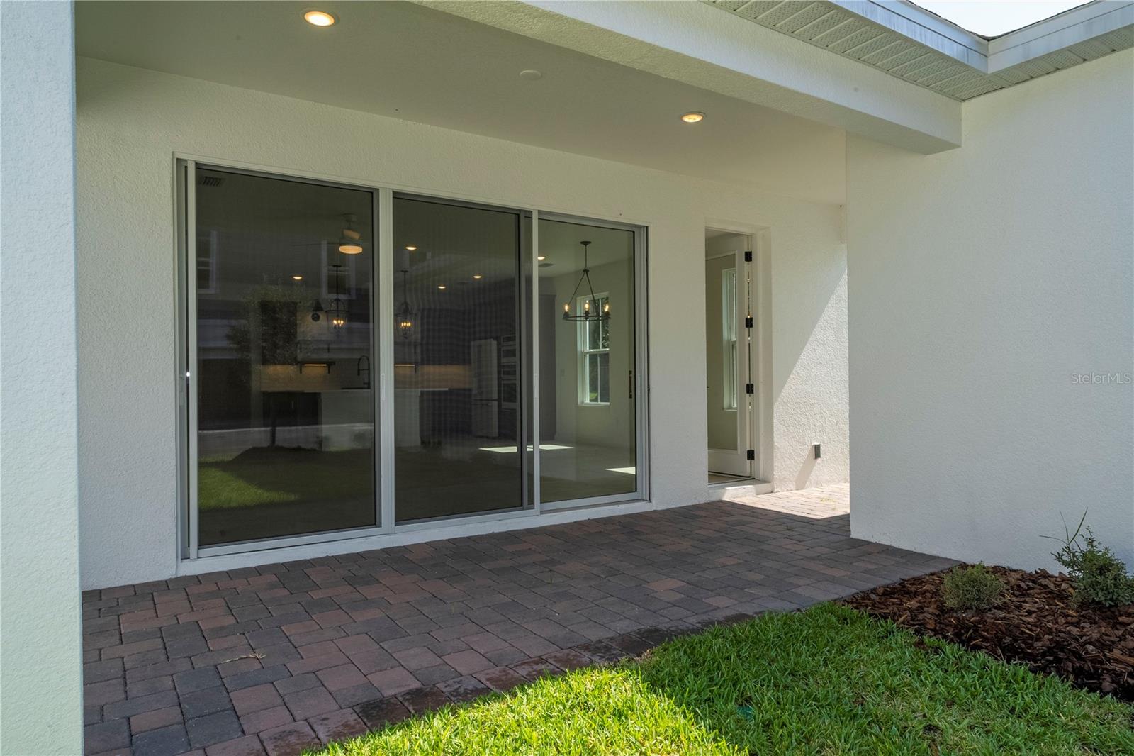 Image 63 of 100 For 2180 Forest Circle