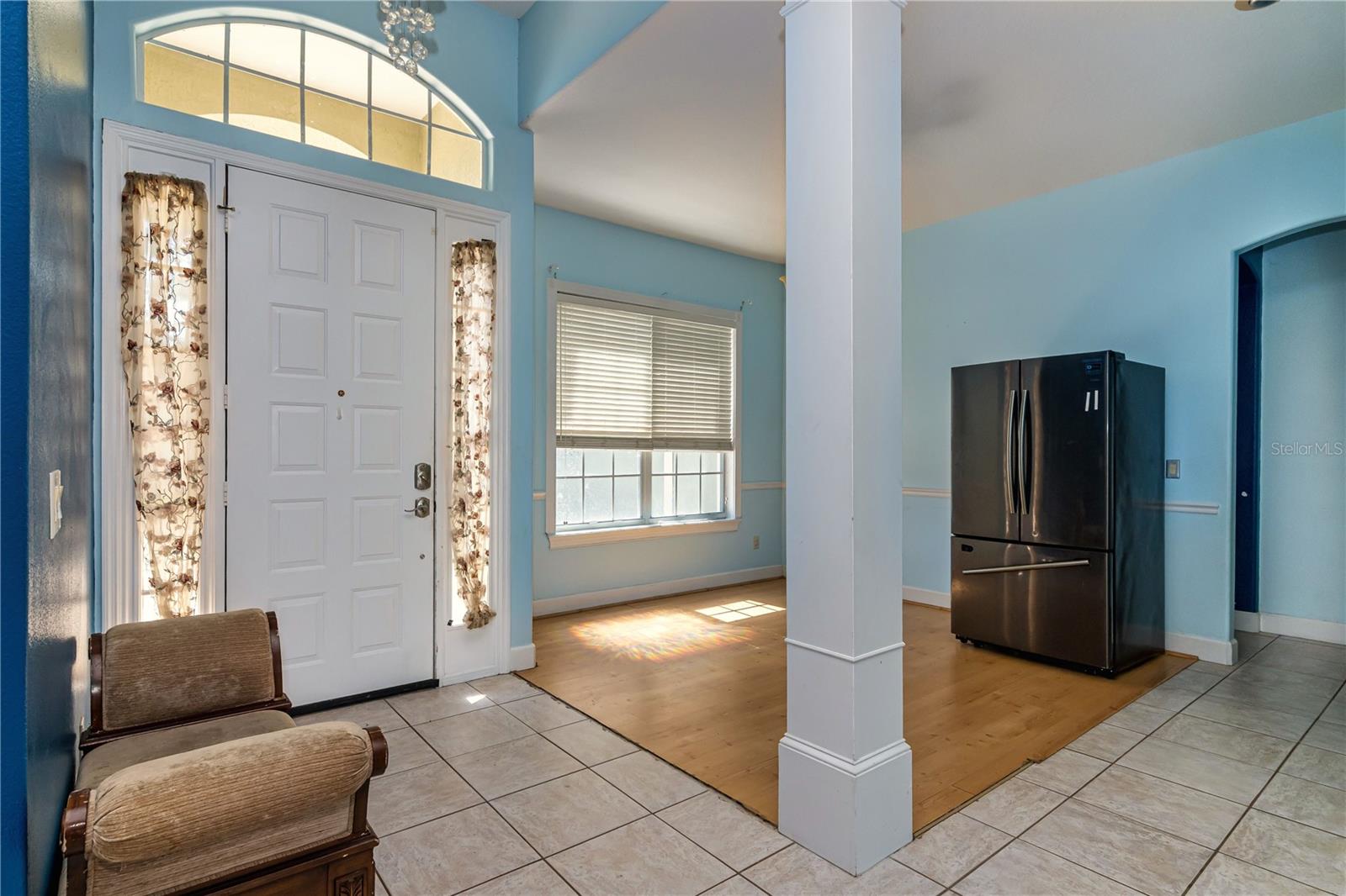 Image 7 of 50 For 8011 Canyon Lake Circle